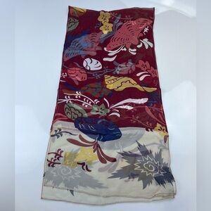 The Brooklyn Museum 100% Silk Patterned Scarf Red N276-43